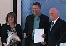 Von links: Claudia Jäger, Stefan Janke, Landtagsvizepräsident Frank Lortz
